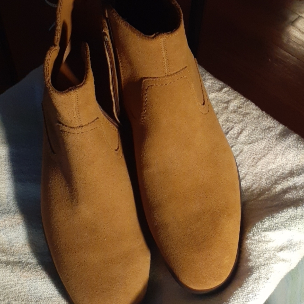 Boots for men